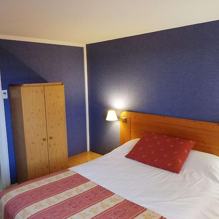 Brit Hotel Vallee Du Lot Фюмель Экстерьер фото