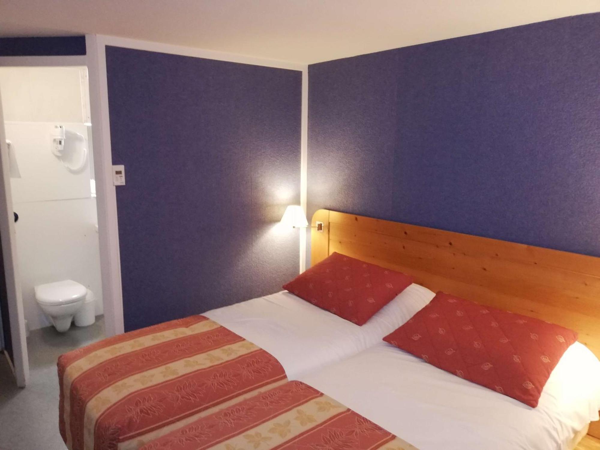Brit Hotel Vallee Du Lot Фюмель Экстерьер фото
